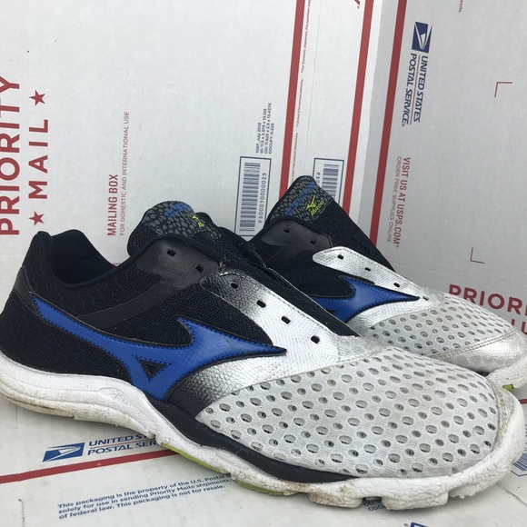 mizuno wave evo cursoris mens